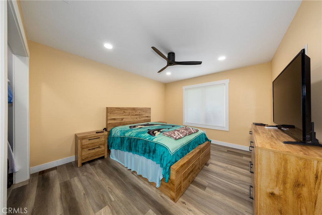 669 W Cheshire Street Property Photo 26