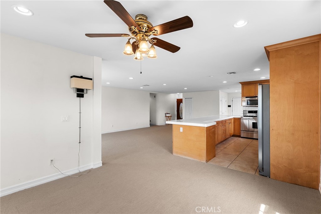 25481 Foothill Drive Property Photo 16