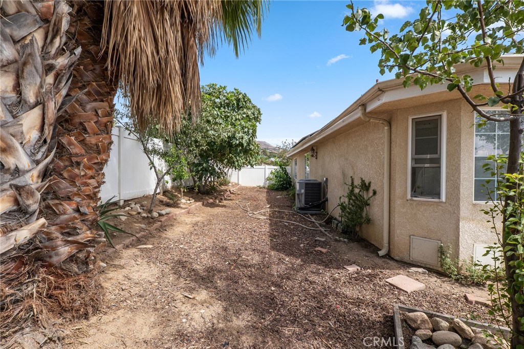 25481 Foothill Drive Property Photo 39