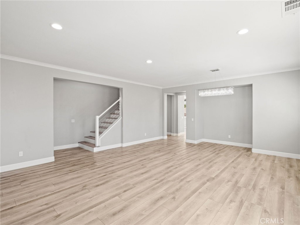 27617 Bottle Brush Property Photo 14