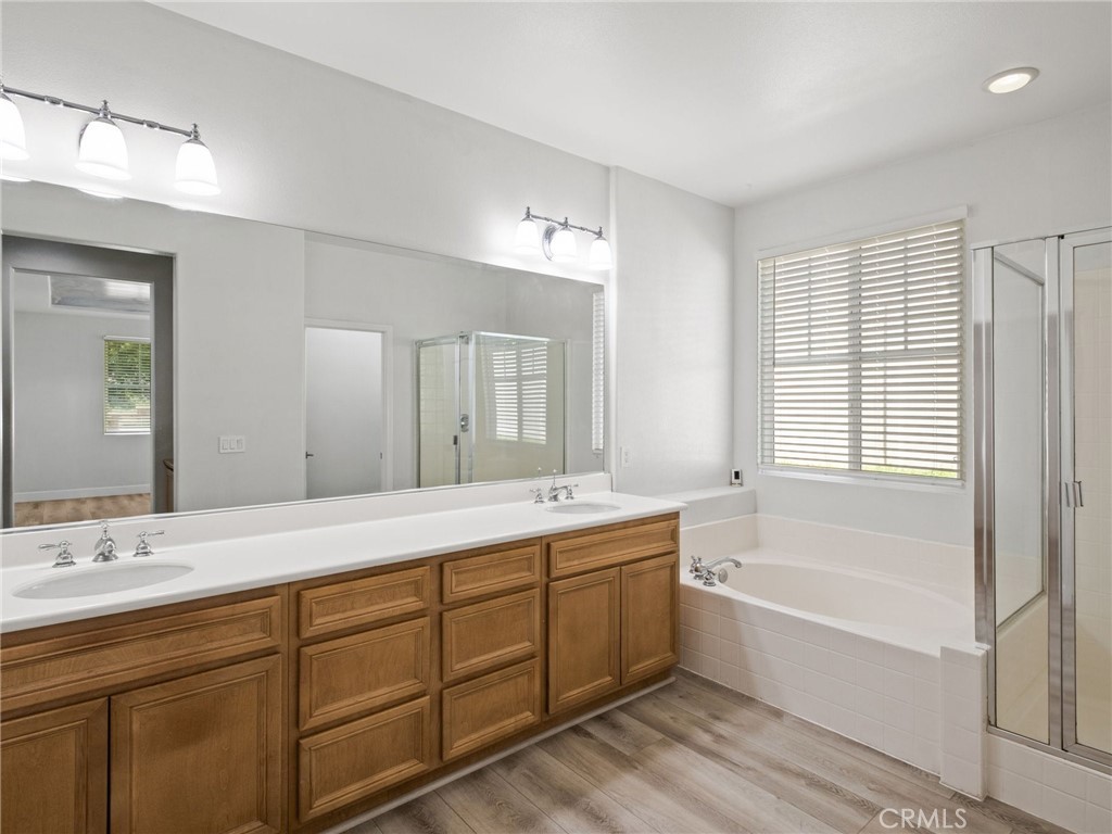 27617 Bottle Brush Property Photo 24
