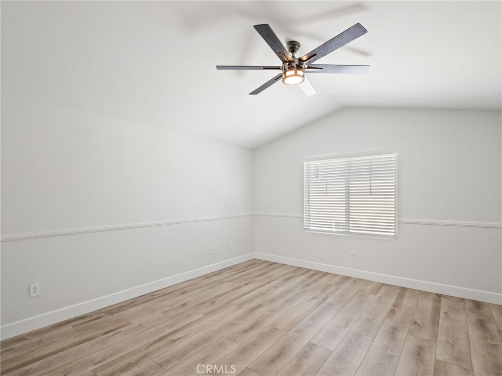 27617 Bottle Brush Property Photo 44