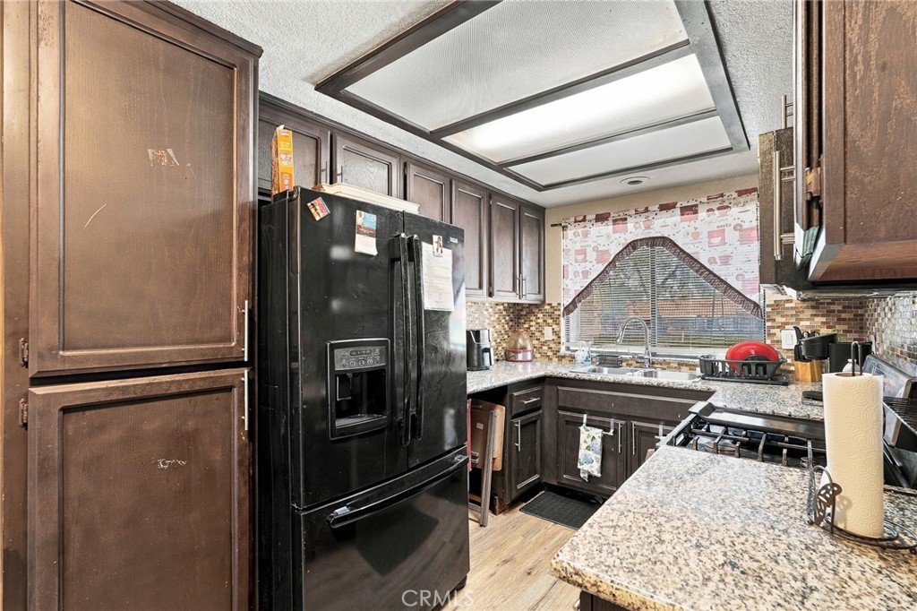 2518 Beech Tree Property Photo 8