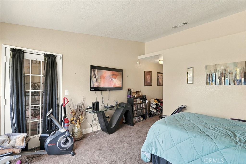 2518 Beech Tree Property Photo 22
