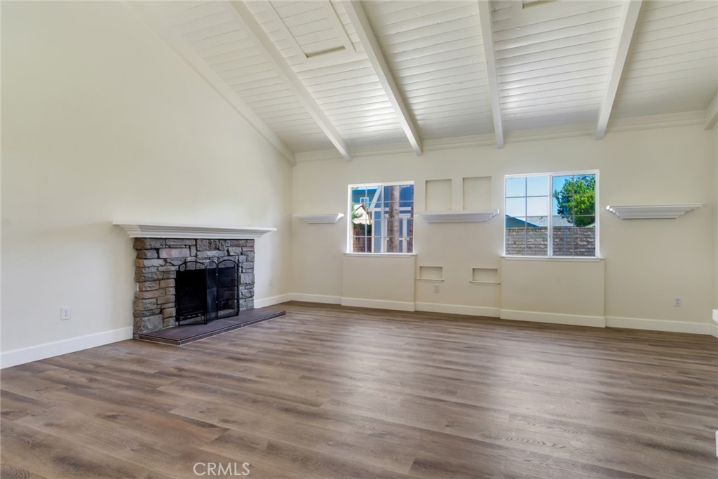 1011 Driftwood Property Photo 7