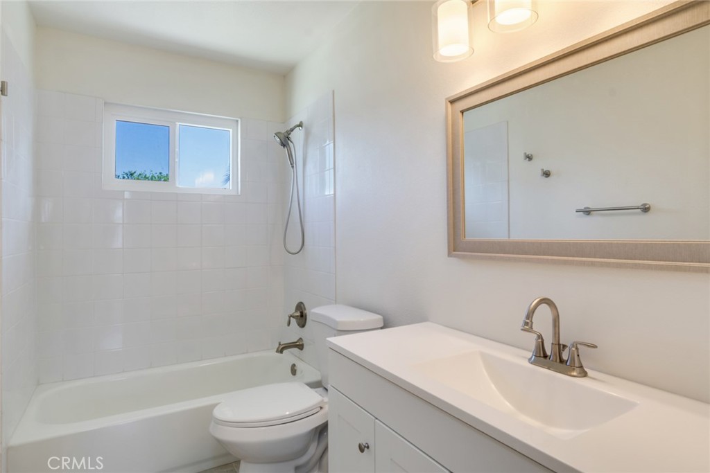 1011 Driftwood Property Photo 22