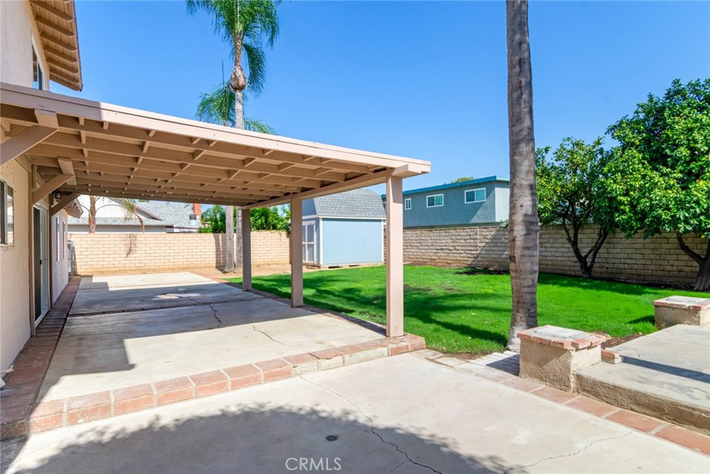 1011 Driftwood Property Photo 32