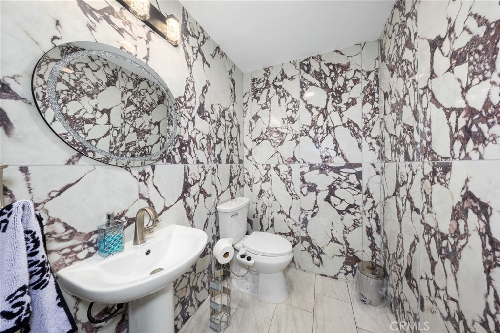 3585 Ambrose Property Photo 15