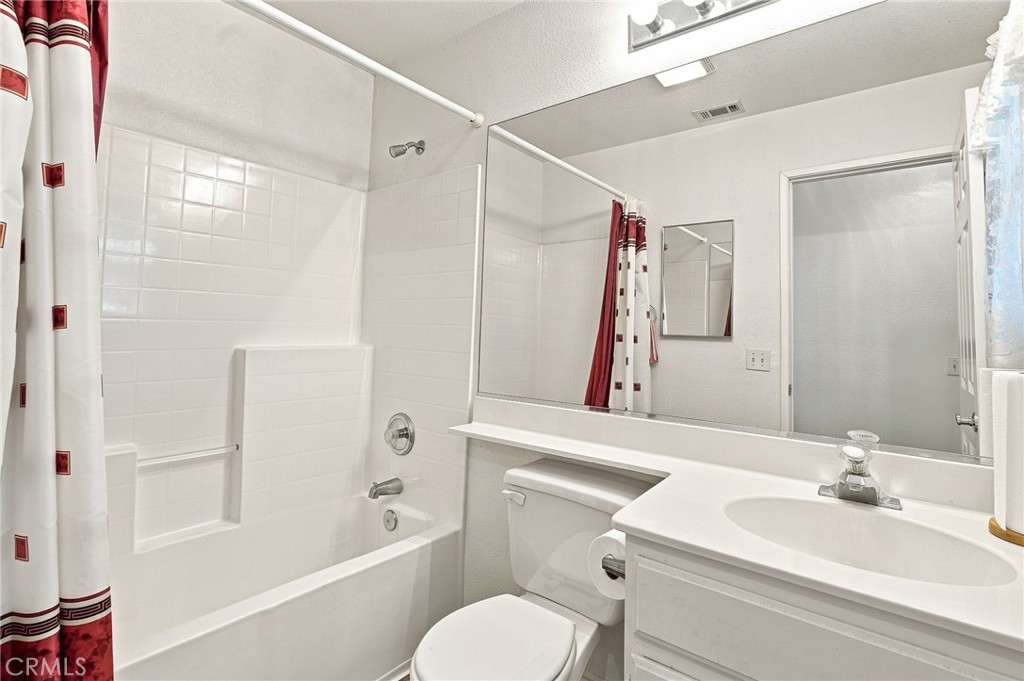 721 N Sandalwood Avenue Property Photo 22