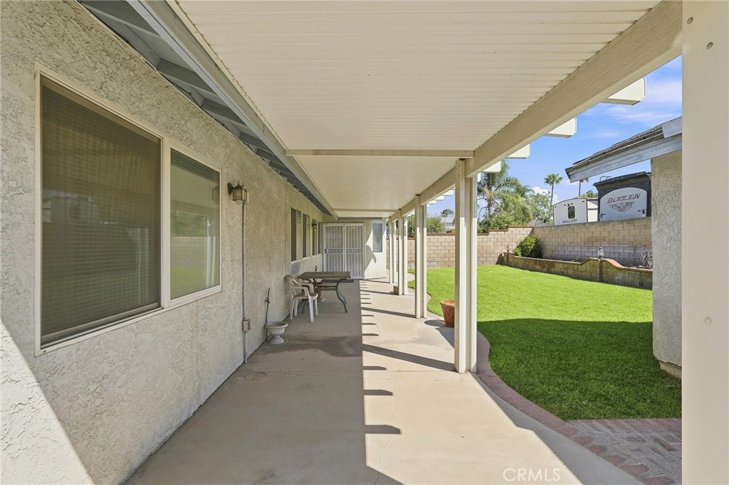 721 N Sandalwood Avenue Property Photo 34