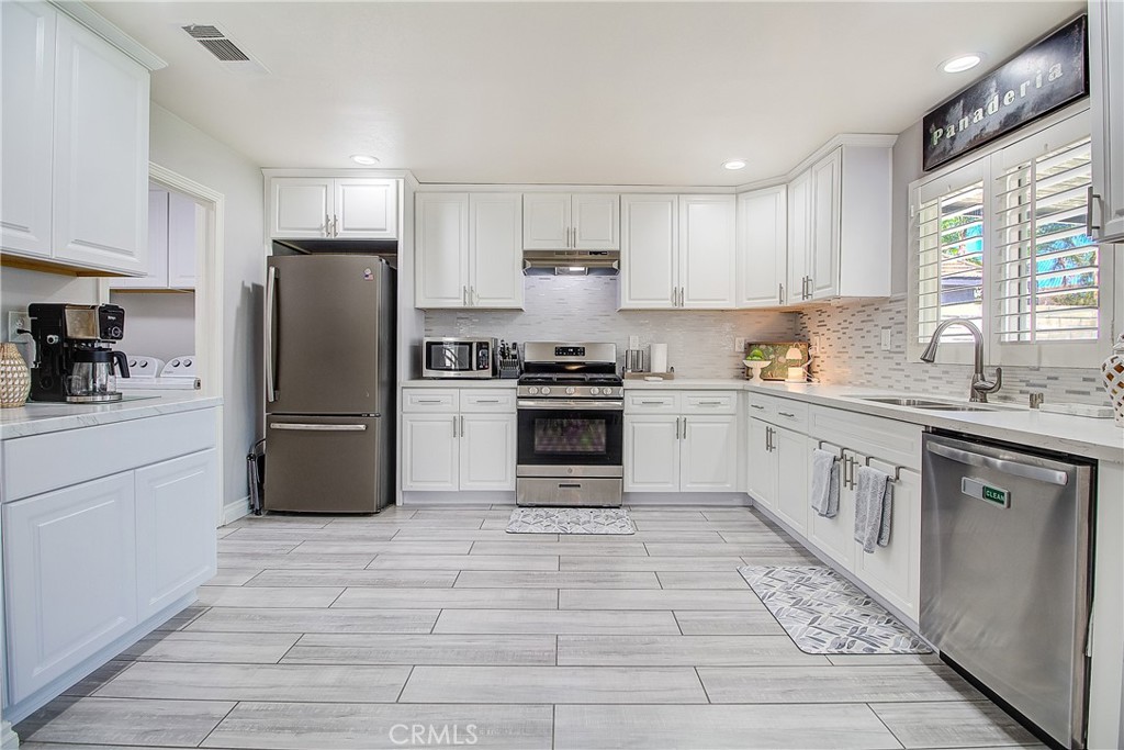 6705 Lindbergh Property Photo 11