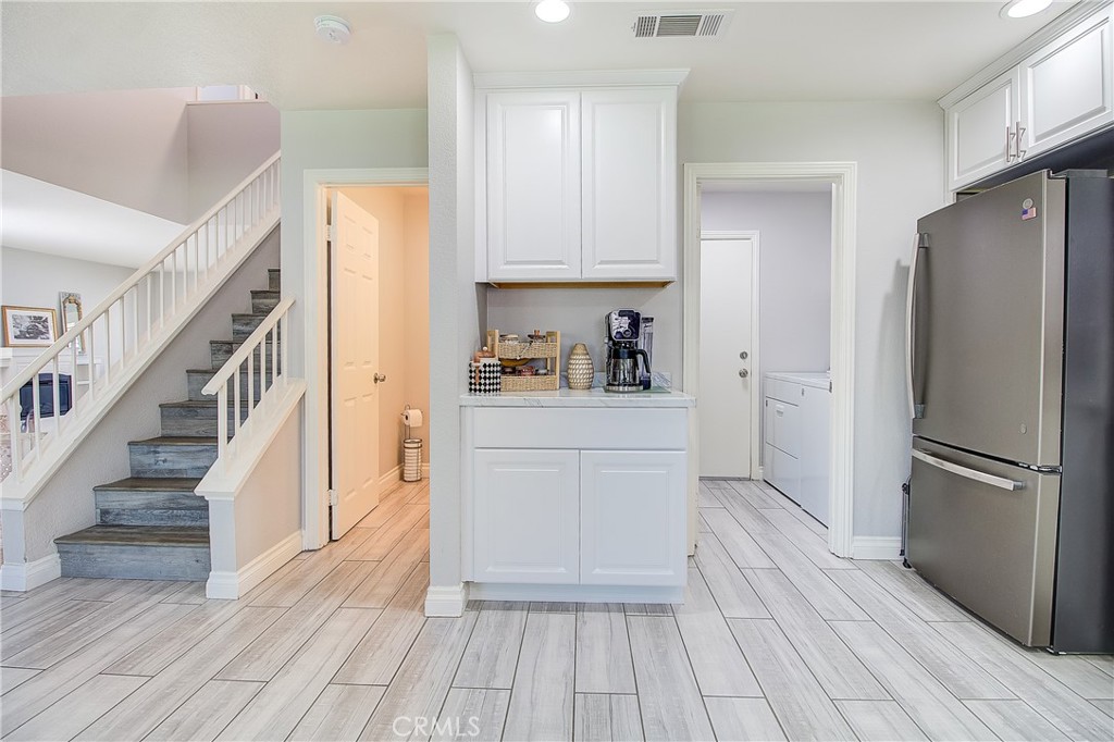 6705 Lindbergh Property Photo 17
