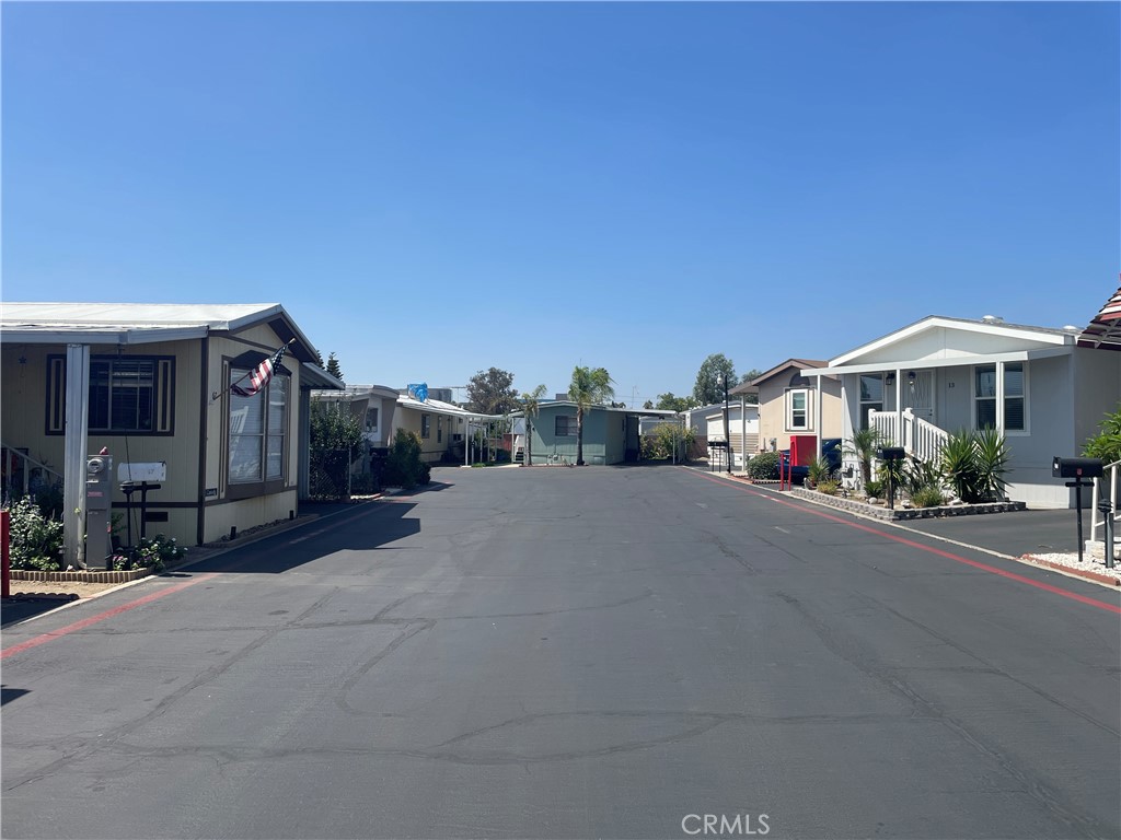 17455 Marygold Avenue 68 Property Photo 11
