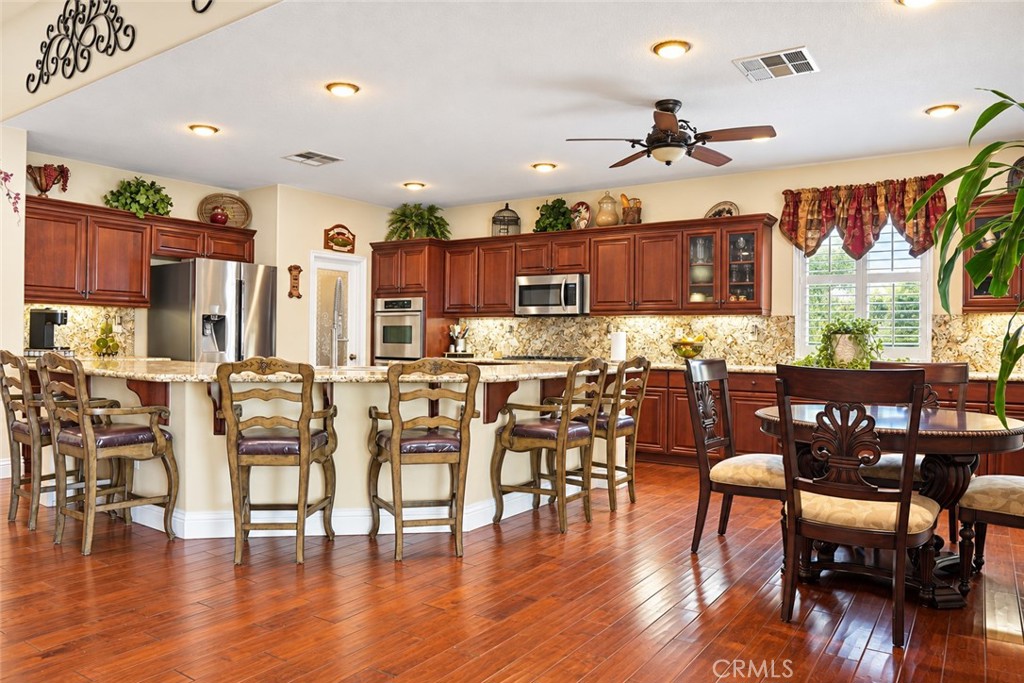 4751 Ridge Point Property Photo 9