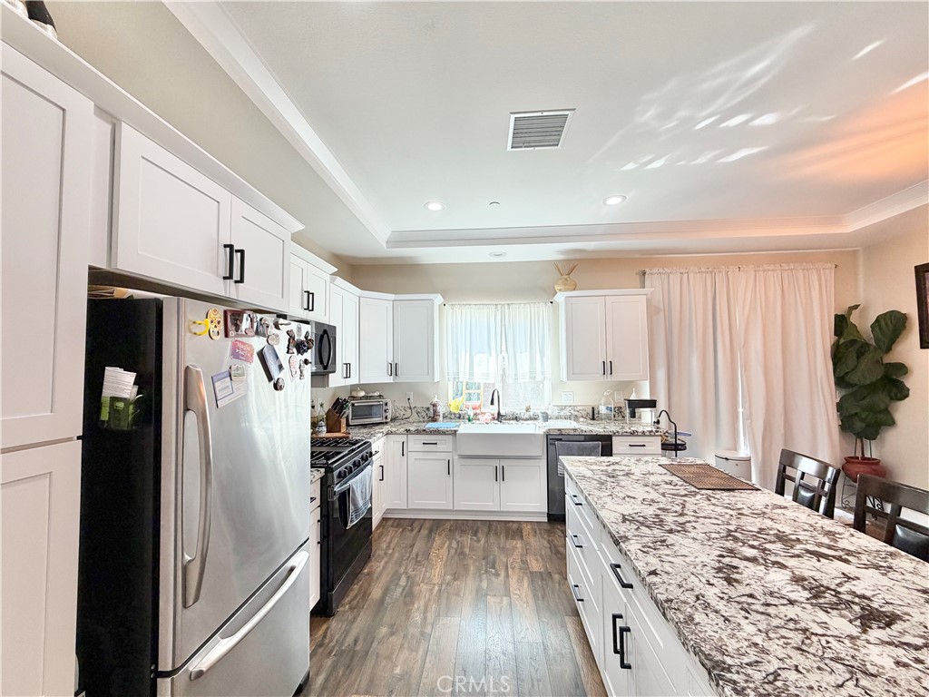 845 S San Jacinto Street Property Photo 12