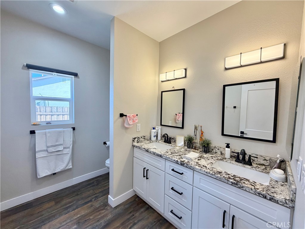 845 S San Jacinto Street Property Photo 17