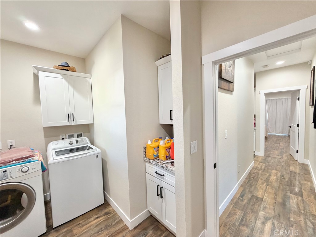845 S San Jacinto Street Property Photo 19