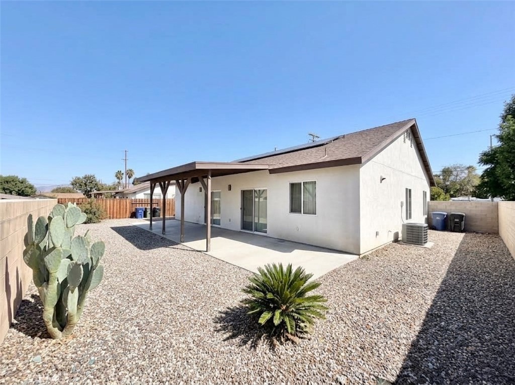 845 S San Jacinto Street Property Photo 21