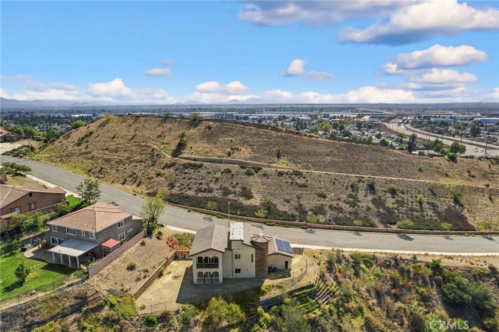 5591 N Pinnacle Lane Property Photo 46