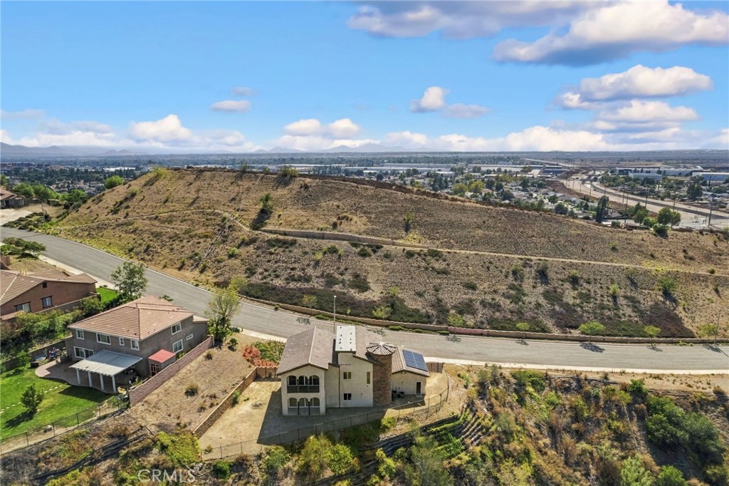 5591 N Pinnacle Lane Property Photo 47