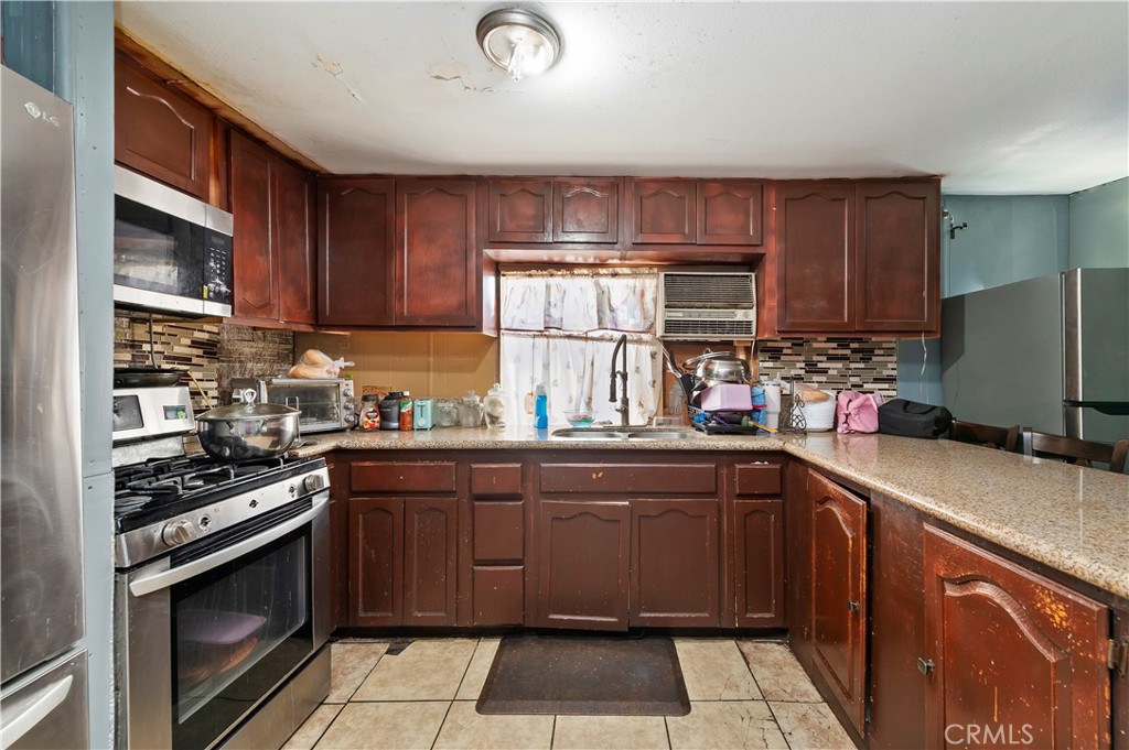 8362 Redwood Ave Spc 38 Property Photo 3