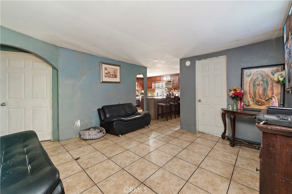 8362 Redwood Ave Spc 38 Property Photo 5