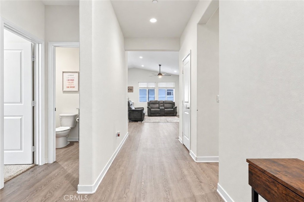 35112 Funk Way Property Photo 4