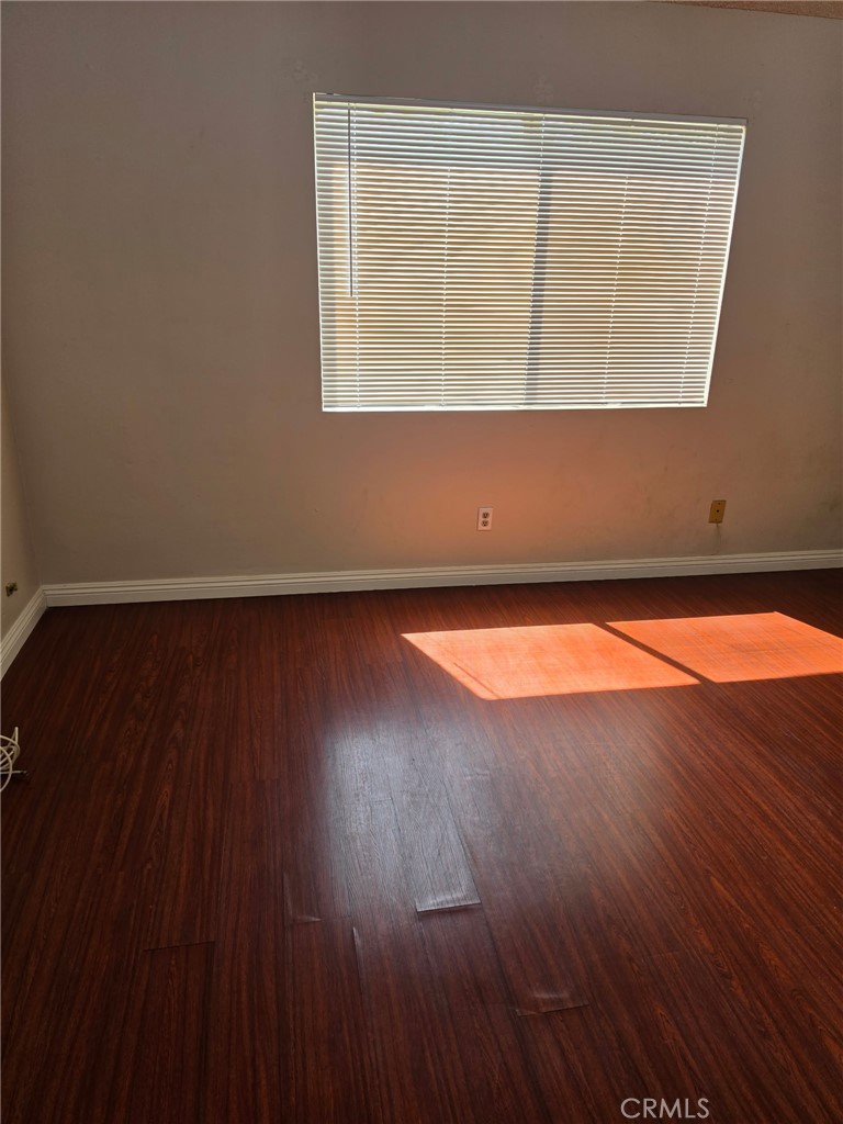 1565 Coulston Street 15 Property Photo 2
