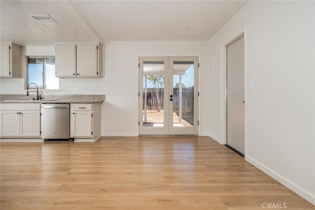 10577 Tecopa Property Photo 6
