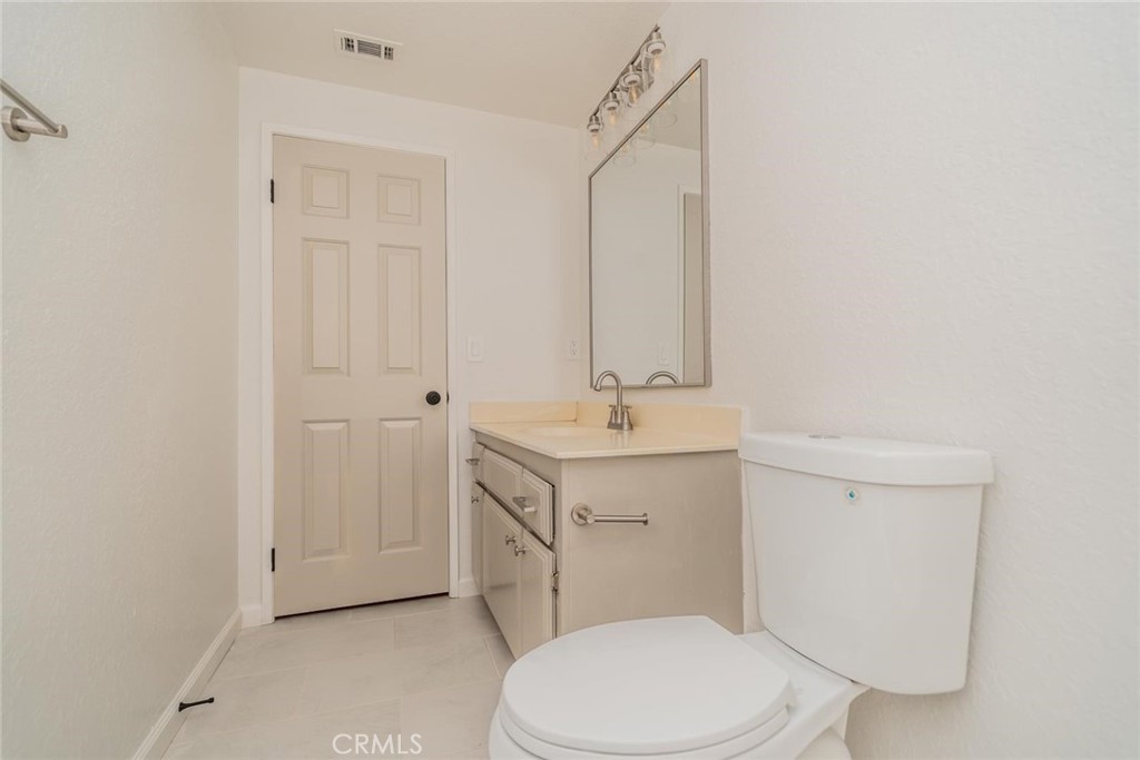 10577 Tecopa Property Photo 9