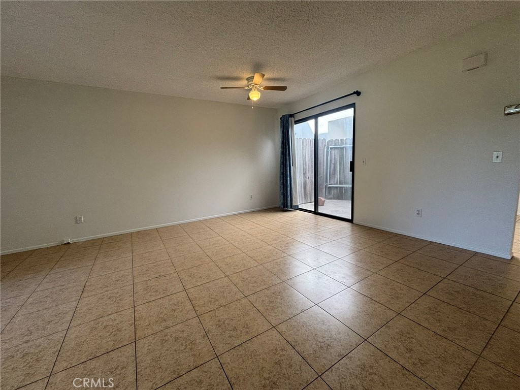 633 Church Pl 3 Property Photo 4
