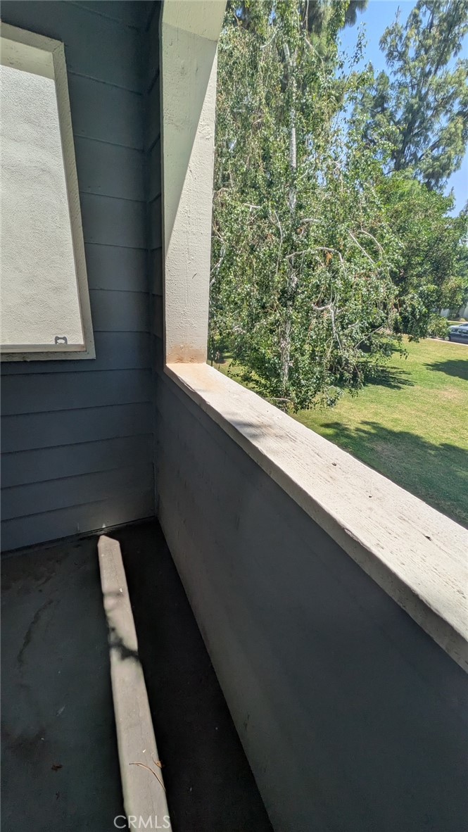 633 Church Pl 3 Property Photo 6