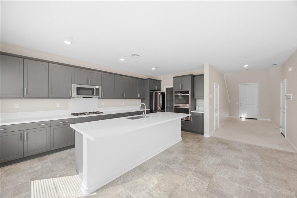 16775 Fern Pine Property Photo 8