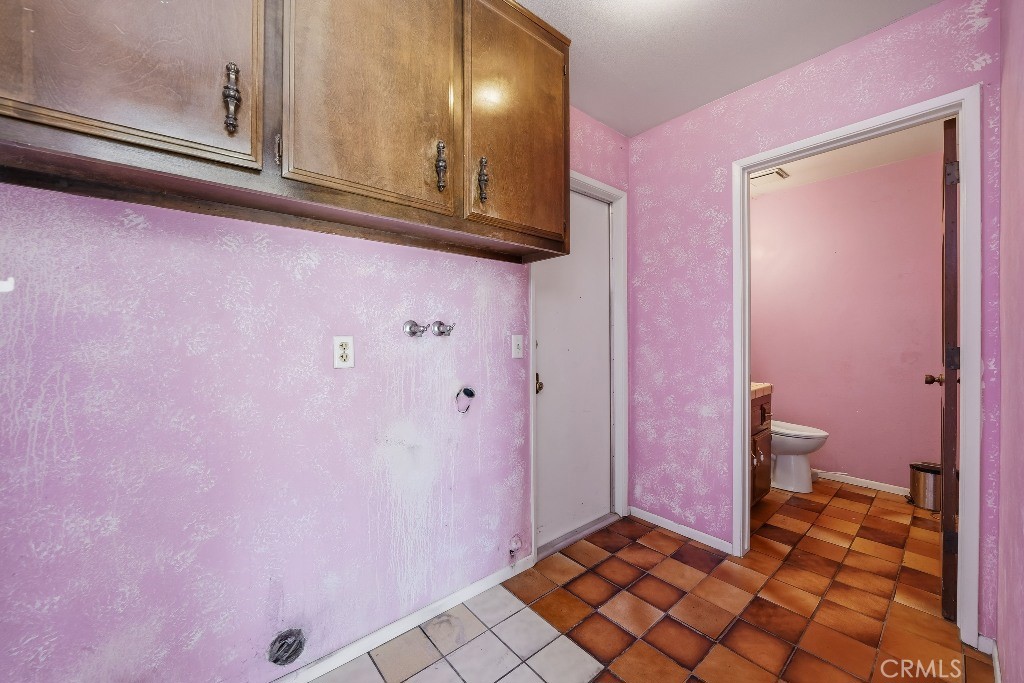 18621 Centennial Street Property Photo 16
