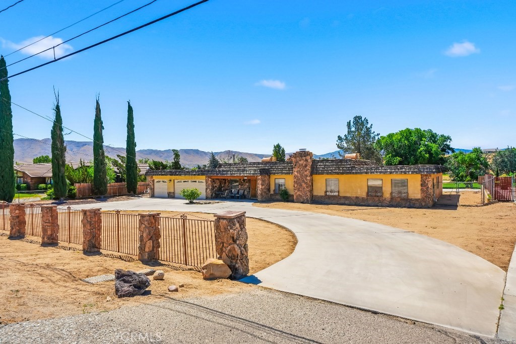 18621 Centennial Street Property Photo 38