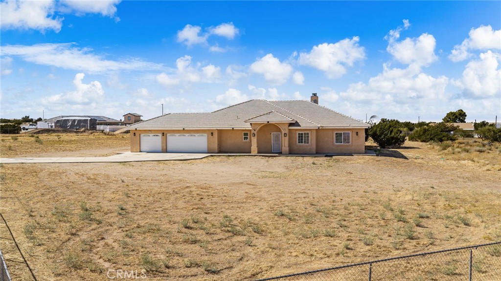 8778 Smoke Tree Property Photo 2