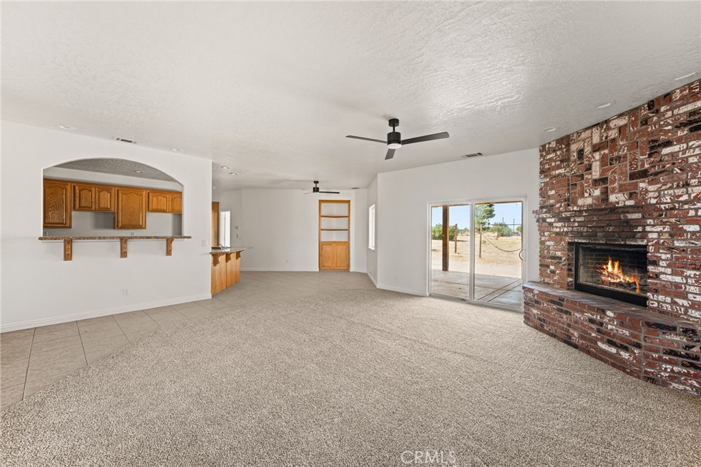 8778 Smoke Tree Property Photo 6
