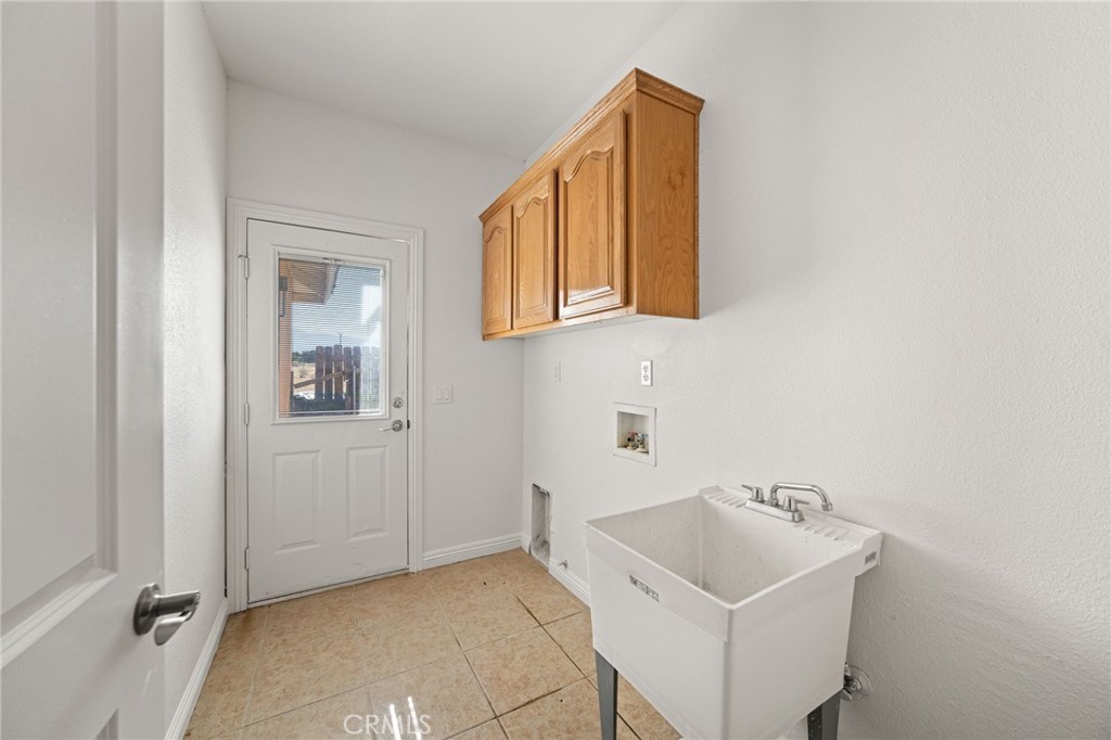8778 Smoke Tree Property Photo 18