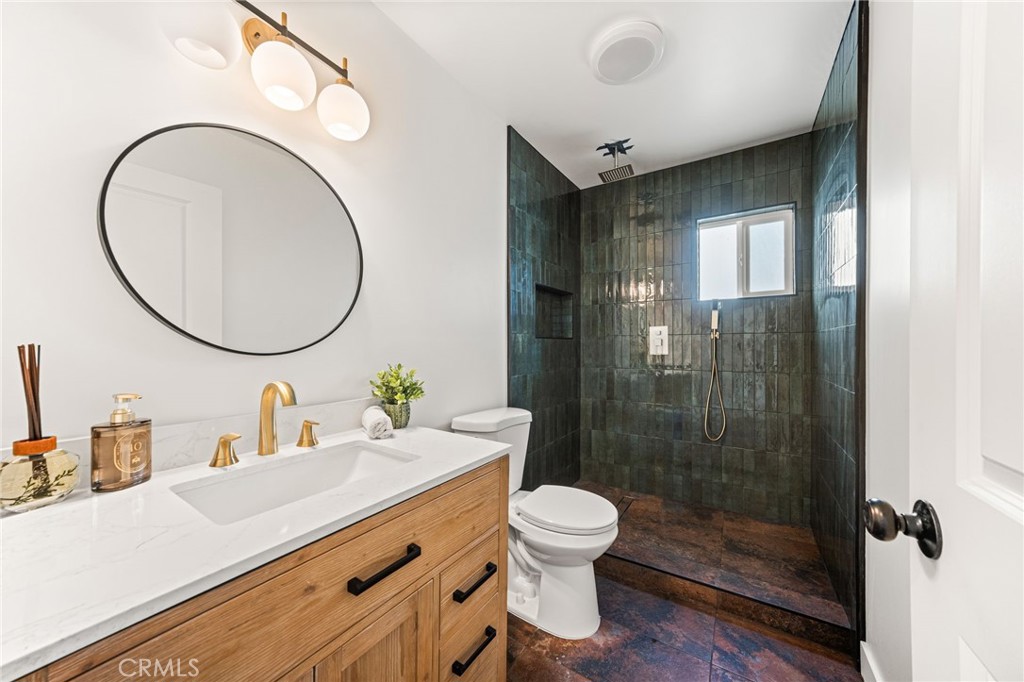 16142 Abbey Property Photo 15