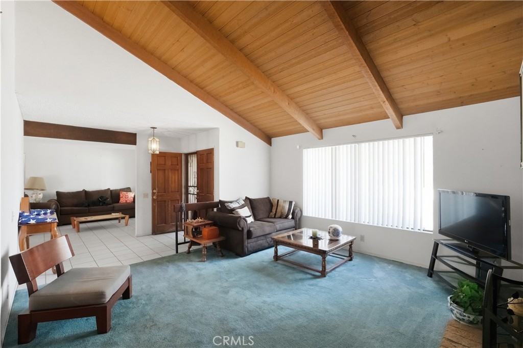 1491 Cedarhill Drive Property Photo 3