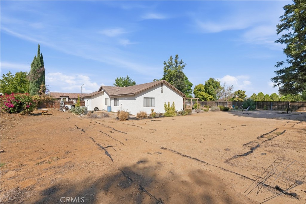 1491 Cedarhill Drive Property Photo 18