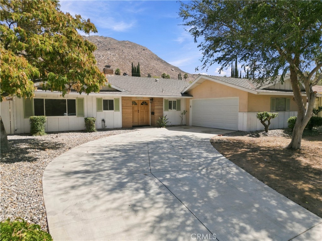 3970 Mt Vernon Property Photo 3