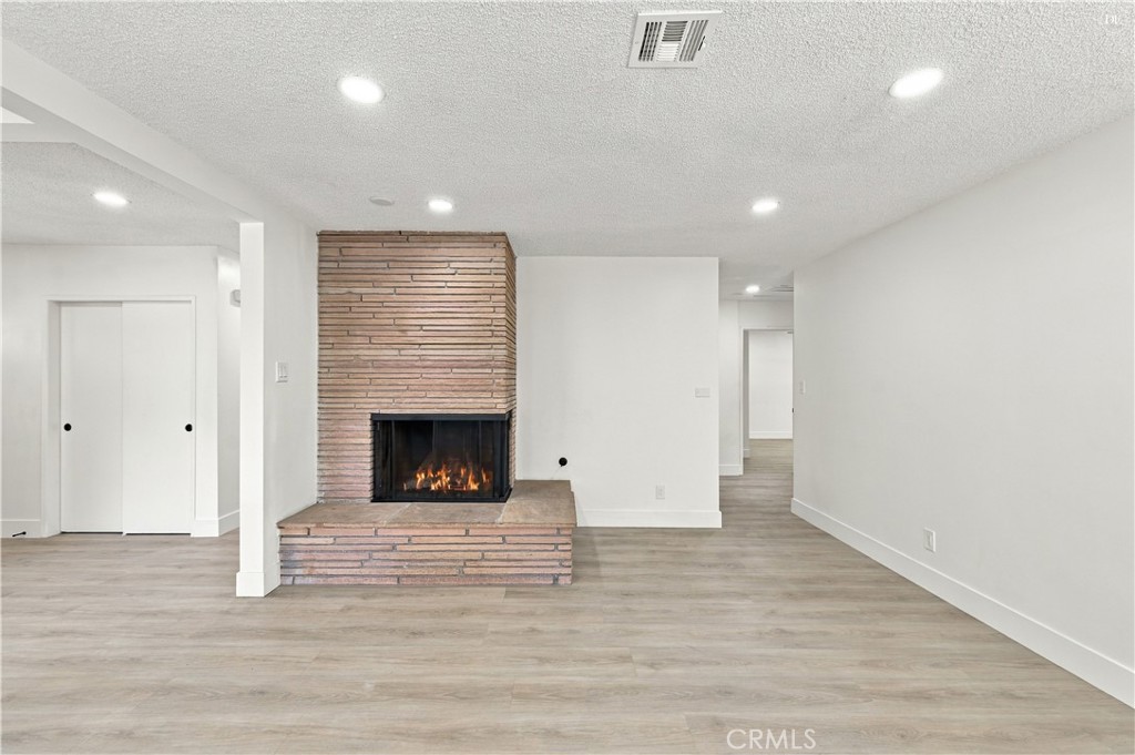 3970 Mt Vernon Property Photo 9