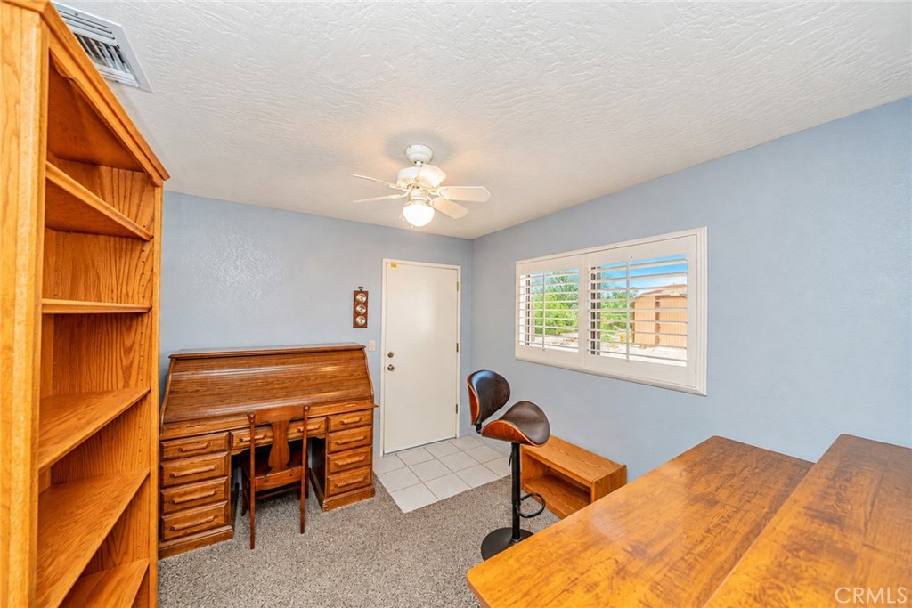 11030 Hickory Avenue Property Photo 16
