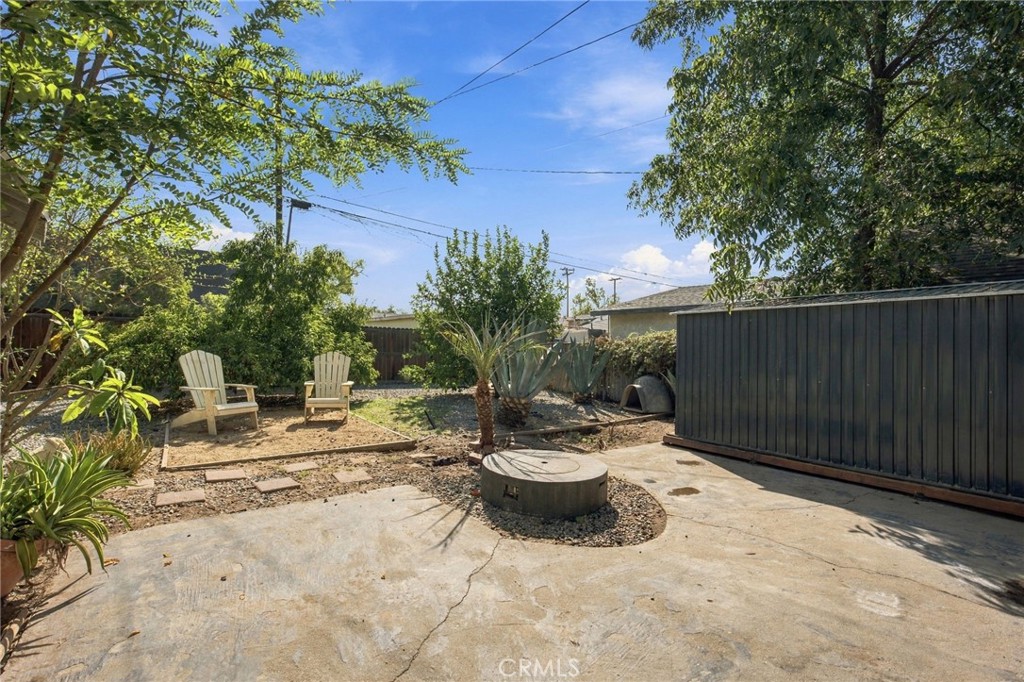 1625 Genevieve Property Photo 15