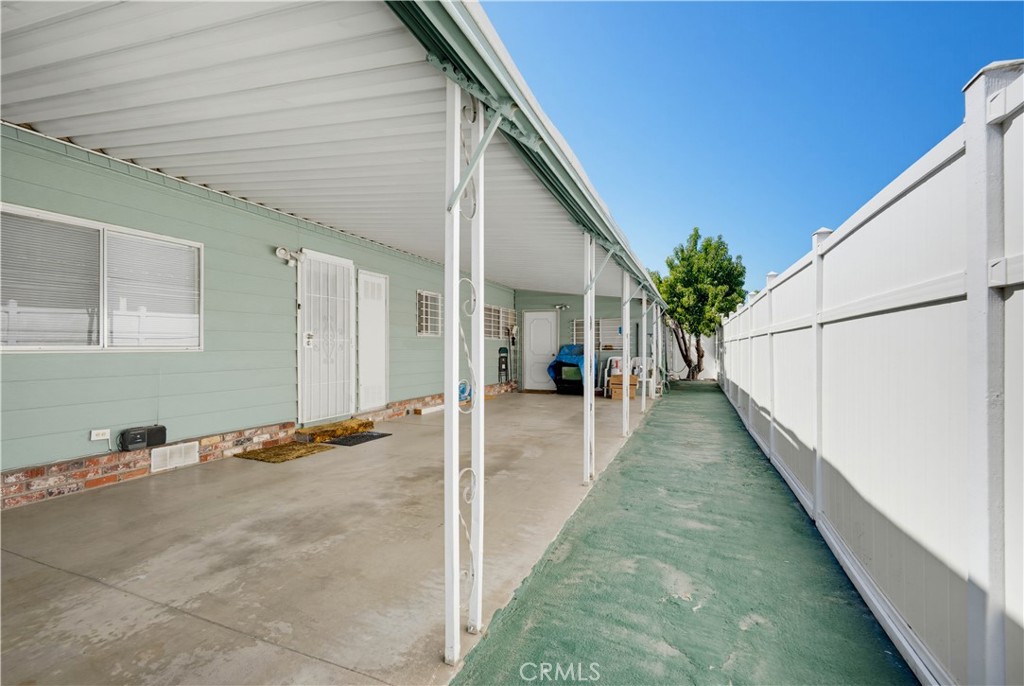1065 S Elk Property Photo 35