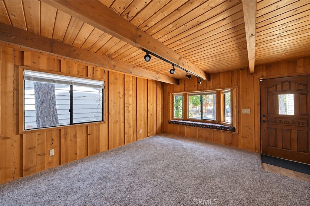 272 Imperial Avenue Property Photo 13