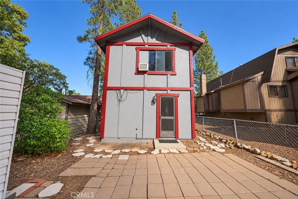 272 Imperial Avenue Property Photo 34