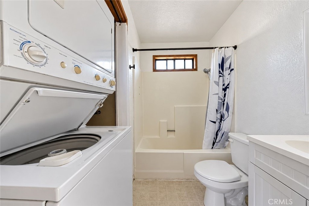 272 Imperial Avenue Property Photo 53