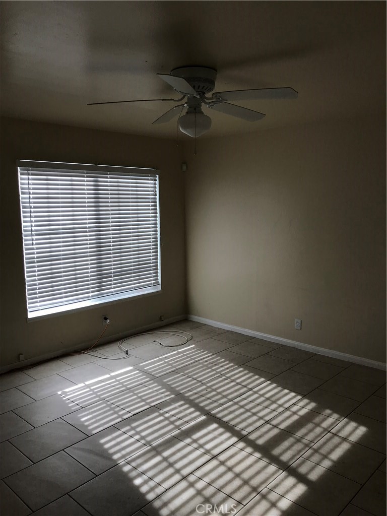 304 Maxine Property Photo 3